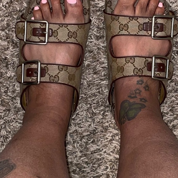 Gucci Sandals - Picture 4 of 9